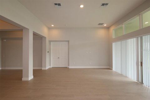 Villa ou maison à vendre à Orlando, Floride: 4 chambres, 420.85 m2 № 2234771 - photo 14