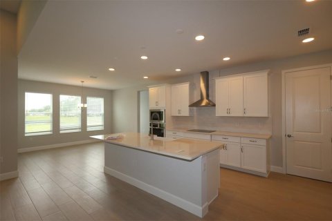 Villa ou maison à vendre à Orlando, Floride: 4 chambres, 420.85 m2 № 2234771 - photo 3