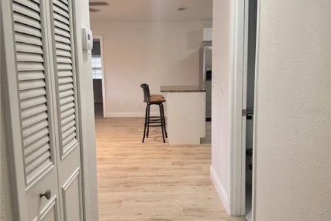 Casa en alquiler en Orlando, Florida, 3 dormitorios, 112.04 m2 № 1881383 - foto 17