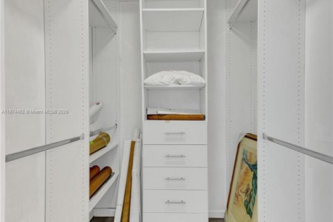 Купить кондоминиум в Майами, Флорида 2 спальни, 109.07м2, № 2088573 - фото 20