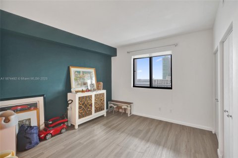 Купить кондоминиум в Майами, Флорида 2 спальни, 109.07м2, № 2088573 - фото 30