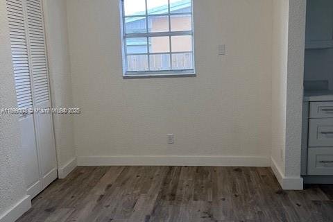 House in Miami, Florida 3 bedrooms № 1952343 - photo 12