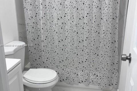 House in Miami, Florida 3 bedrooms № 1952343 - photo 16