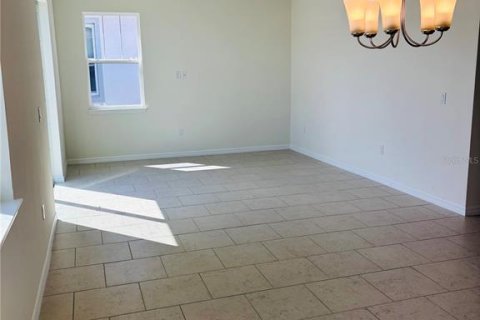 Casa en venta en Lake Alfred, Florida, 3 dormitorios, 122.17 m2 № 2229263 - foto 3