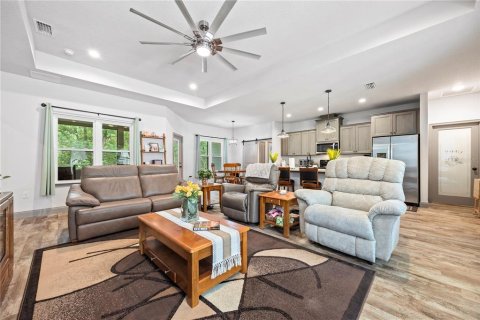 House in Fort White, Florida 3 bedrooms, 170.57 sq.m. № 1824315 - photo 5