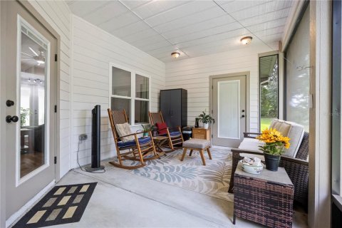 House in Fort White, Florida 3 bedrooms, 170.57 sq.m. № 1824315 - photo 25