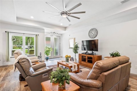 House in Fort White, Florida 3 bedrooms, 170.57 sq.m. № 1824315 - photo 7