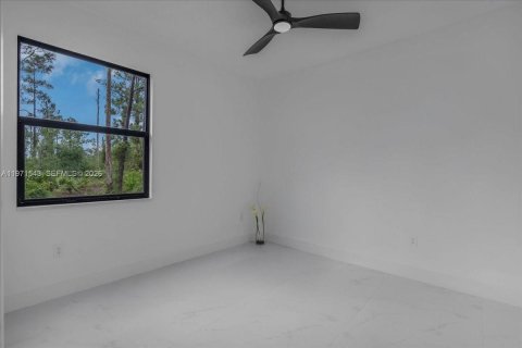 Купить виллу или дом в Лихай-Эйкерс, Флорида 3 спальни, 159.05м2, № 2033019 - фото 30