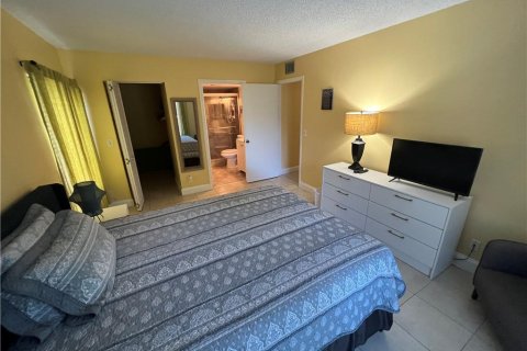 Condominio en alquiler en West Palm Beach, Florida, 2 dormitorios, 103.21 m2 № 2088252 - foto 17