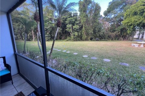 Condominio en alquiler en West Palm Beach, Florida, 2 dormitorios, 103.21 m2 № 2088252 - foto 5