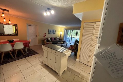 Condominio en alquiler en West Palm Beach, Florida, 2 dormitorios, 103.21 m2 № 2088252 - foto 10
