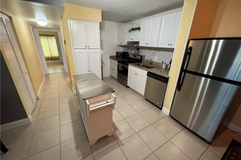 Condominio en alquiler en West Palm Beach, Florida, 2 dormitorios, 103.21 m2 № 2088252 - foto 14