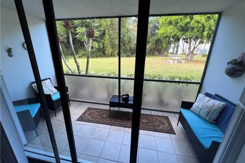 Condominio en alquiler en West Palm Beach, Florida, 2 dormitorios, 103.21 m2 № 2088252 - foto 16
