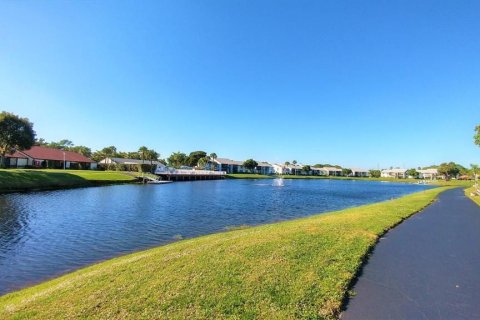 Condominio en alquiler en West Palm Beach, Florida, 2 dormitorios, 103.21 m2 № 2088252 - foto 25