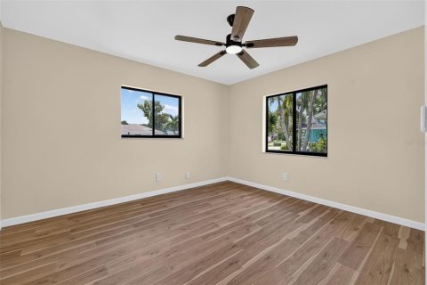 Villa ou maison à vendre à Saint Petersburg, Floride: 3 chambres, 125.6 m2 № 2330931 - photo 20