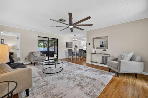 Villa ou maison à vendre à Saint Petersburg, Floride: 3 chambres, 125.6 m2 № 2330931 - photo 6