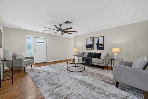 Villa ou maison à vendre à Saint Petersburg, Floride: 3 chambres, 125.6 m2 № 2330931 - photo 5