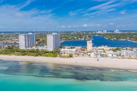 Condo in Hollywood, Florida, 1 bedroom  № 2243291 - photo 21