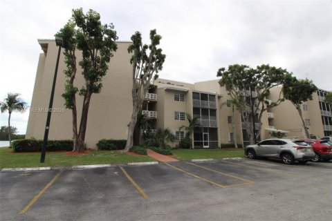 Кондоминиум с 1 спальней в Катлер-Бей, Флорида № 2006849