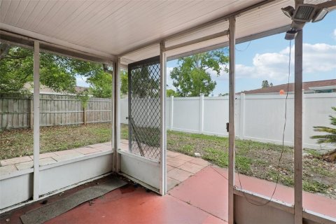 Casa en venta en Port Richey, Florida, 2 dormitorios, 122.45 m2 № 1786187 - foto 21