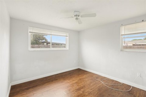 Casa en venta en Port Richey, Florida, 2 dormitorios, 122.45 m2 № 1786187 - foto 16