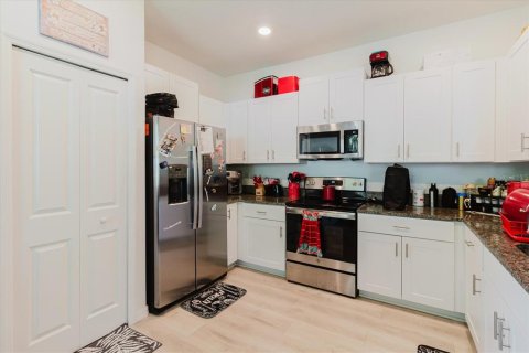 Adosado en venta en Holiday, Florida, 2 dormitorios, 143.16 m2 № 2148465 - foto 26
