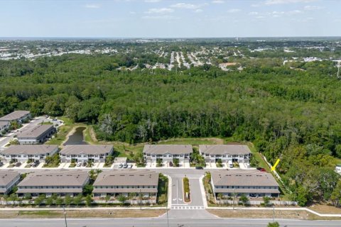 Adosado en venta en Holiday, Florida, 2 dormitorios, 143.16 m2 № 2148465 - foto 2