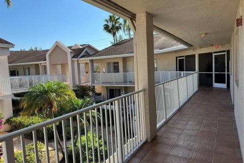 Condominio en venta en Tamarac, Florida, 2 dormitorios, 110.27 m2 № 1993390 - foto 3