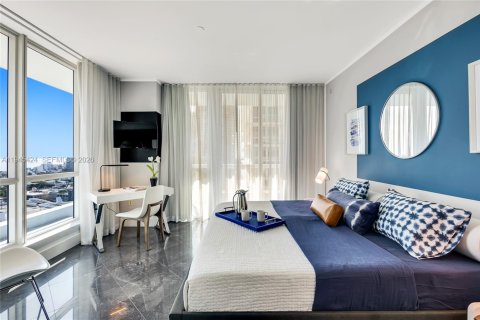 Condo in Miami Beach, Florida, 2 bedrooms № 2177869 - photo 10