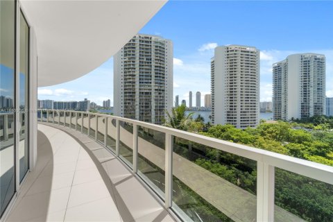 Condo in Aventura, Florida, 3 bedrooms  № 1888986 - photo 26