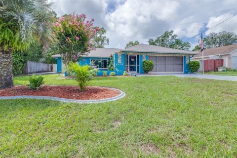 Casa en venta en Spring Hill, Florida, 3 dormitorios, 166.57 m2 № 1899117 - foto 2