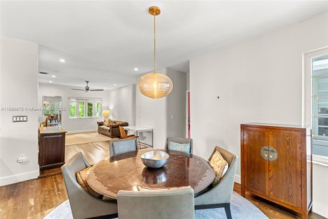 Купить кондоминиум в Майами-Бич, Флорида 2 спальни, 97.83м2, № 1954309 - фото 7