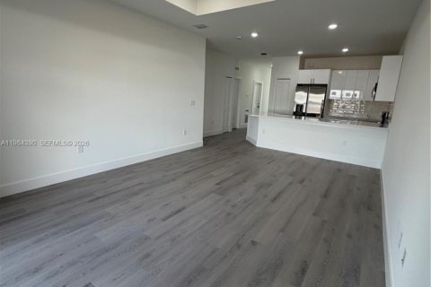 Villa ou maison à louer à Lehigh Acres, Floride: 3 chambres, 185.8 m2 № 2047844 - photo 28