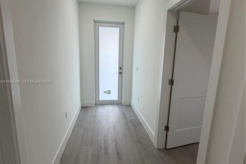 Villa ou maison à louer à Lehigh Acres, Floride: 3 chambres, 185.8 m2 № 2047844 - photo 14