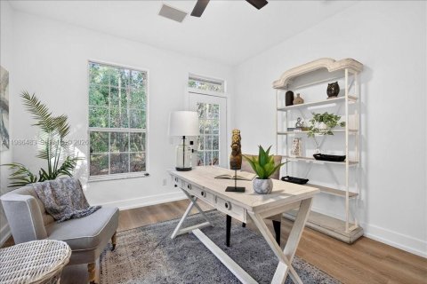 House in Gainesville, Florida 3 bedrooms, 219.99 sq.m. № 2048290 - photo 22