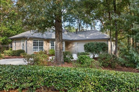 House in Gainesville, Florida 3 bedrooms, 219.99 sq.m. № 2048290 - photo 3