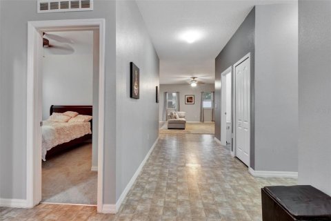 Casa en venta en Haines City, Florida, 4 dormitorios, 166.48 m2 № 1784740 - foto 3