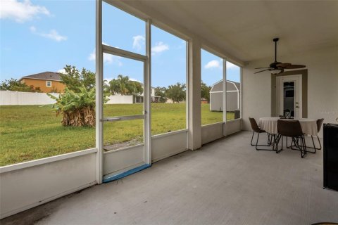 Casa en venta en Haines City, Florida, 4 dormitorios, 166.48 m2 № 1784740 - foto 21