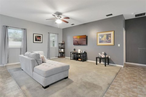 Casa en venta en Haines City, Florida, 4 dormitorios, 166.48 m2 № 1784740 - foto 5