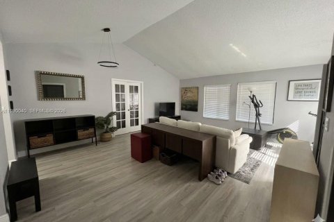 Casa en Davie, Florida 3 dormitorios, 145.86 m2 № 2052053