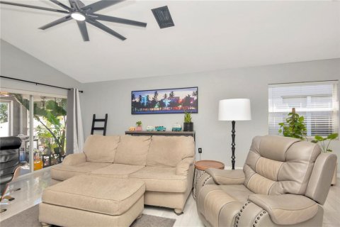 Casa en venta en Ruskin, Florida, 3 dormitorios, 193.42 m2 № 1846693 - foto 29