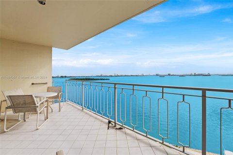 Купить кондоминиум в Майами, Флорида 3 спальни, 256.41м2, № 1729375 - фото 4