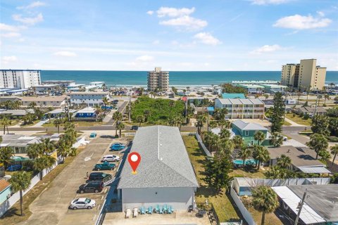 Condo in Daytona Beach, Florida, 2 bedrooms  № 1724099 - photo 24