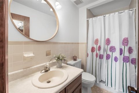 Condo in Daytona Beach, Florida, 2 bedrooms  № 1724099 - photo 15