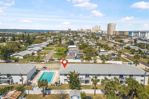 Condo in Daytona Beach, Florida, 2 bedrooms  № 1724099 - photo 26
