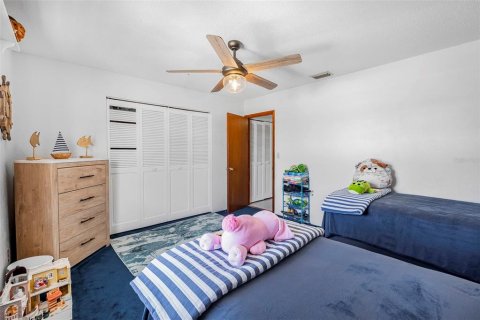 Condo in Daytona Beach, Florida, 2 bedrooms  № 1724099 - photo 17