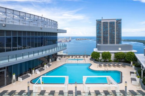 Copropriété à louer à Miami, Floride: 3 chambres, 177.63 m2 № 1820325 - photo 16