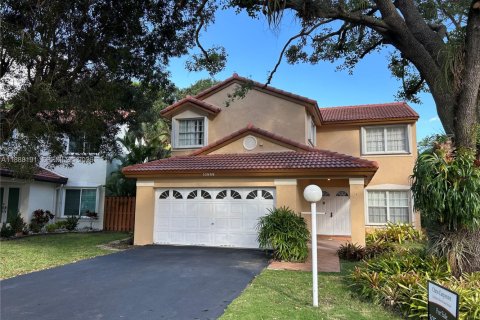 Casa en Miami, Florida 4 dormitorios, 209.49 m2 № 2021158