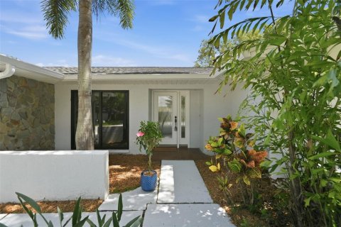 Casa en venta en Safety Harbor, Florida, 3 dormitorios, 192.49 m2 № 2151386 - foto 2