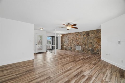 Casa en venta en Safety Harbor, Florida, 3 dormitorios, 192.49 m2 № 2151386 - foto 5